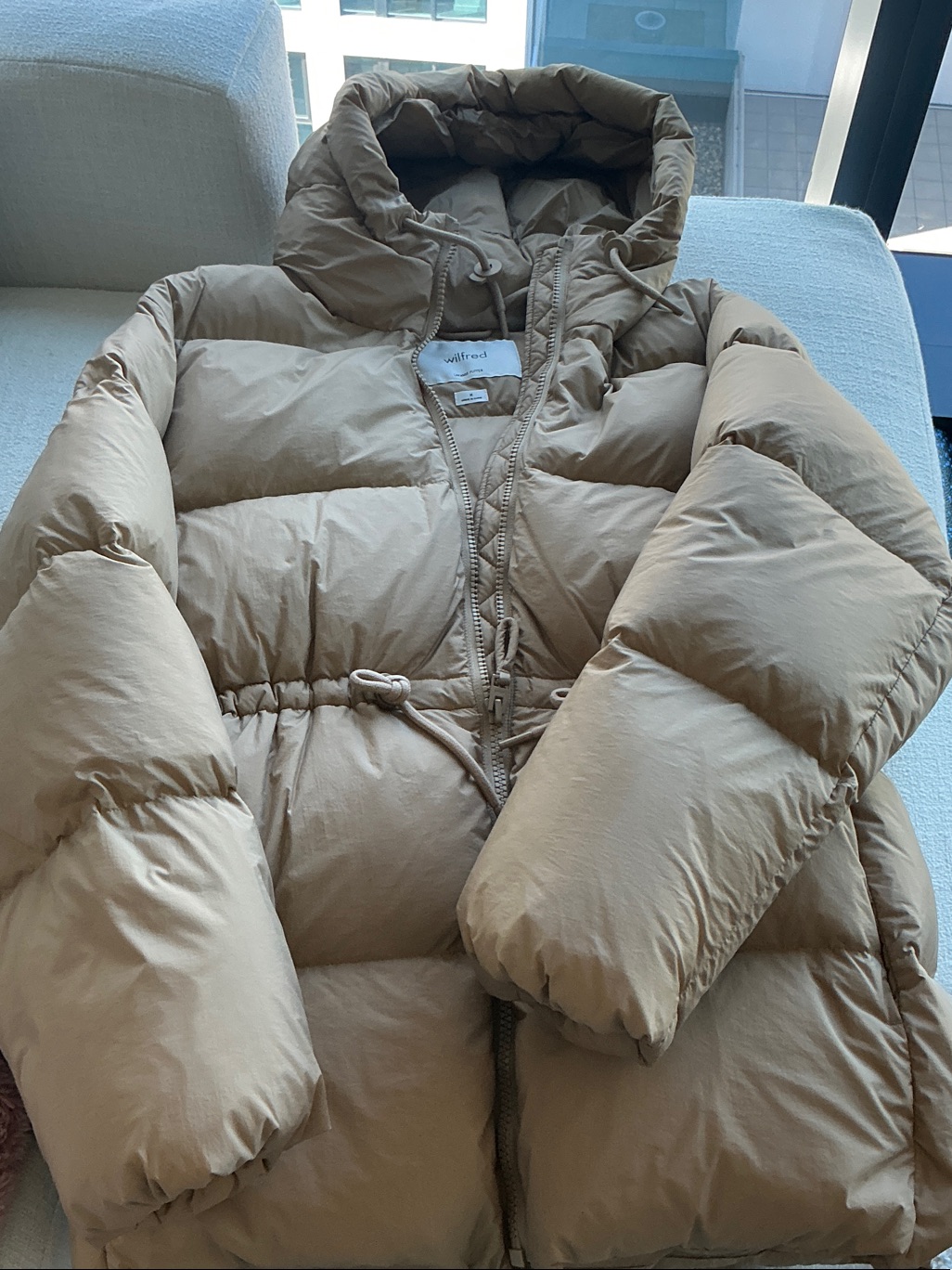Aritzia Quilted Puffer Jacket In Light Camel